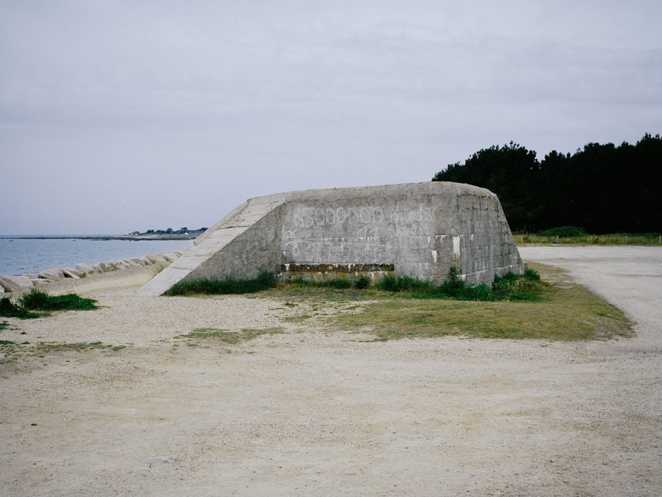 http://www.experiments.fr/files/gimgs/th-4_julie-hascoet_murs-de-l-atlantique_49.jpg